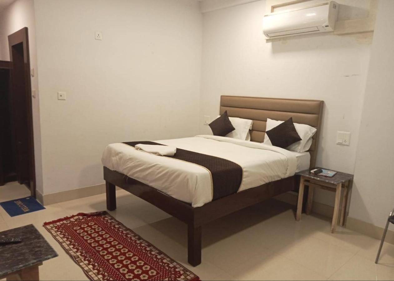 ניו דלהי Hotel Amenda International מראה חיצוני תמונה